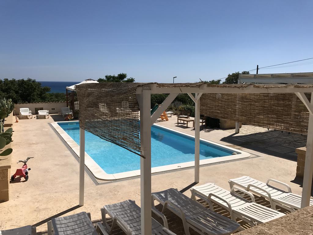 Villa Ceni - Appartamenti Con Camere, Cucina, Wc E Terrazza Sul Mare In Villa Con Piscina, Giardino E Parcheggio Marinella di Selinunte Buitenkant foto